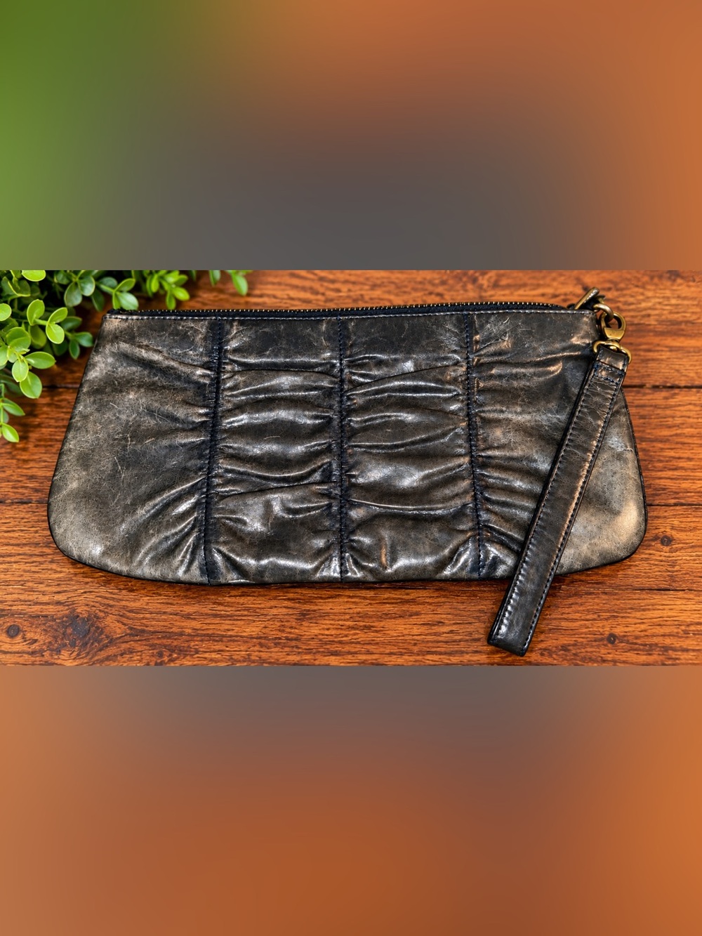 HOBO International Distressed Leather Wristlet Clutch Vintage Aged Patina #65